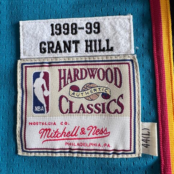 Authentic Mitchell & Ness Grant Hill NBA Detroit Pistons 98-99 Away Jersey Sz 44 - Picture 4 of 13